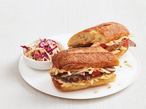 Кубинский сэндвич с говядиной и картофельной соломкой