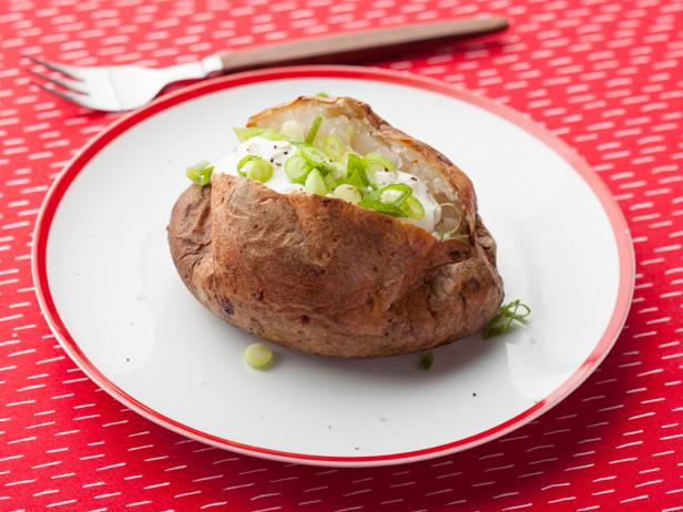 Фото Запеченный картофель сорта Рассет