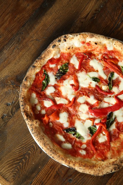 Как приготовить - Неаполитанская пицца