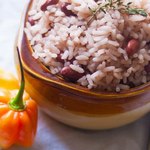 Рис с фасолью по-карибски