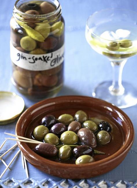 Фото Острые оливки для мартини