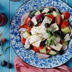 Греческий салат Хориатики