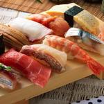 Нигири суши с рыбой