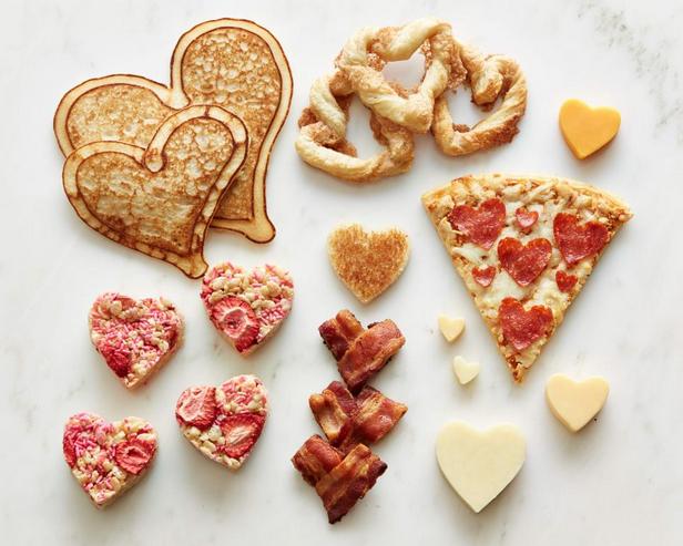 Фото Блюда в форме сердца ко Дню святого Валентина