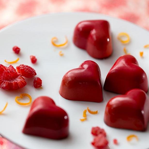 Фото Шоколадные конфеты «Сердечки с малиной»