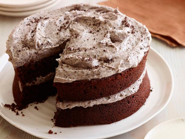 Как приготовить - Шоколадный торт с печеньем Oreo и творожным кремом