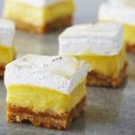 Пирожные «Лимонная плитка» с маршмэллоу