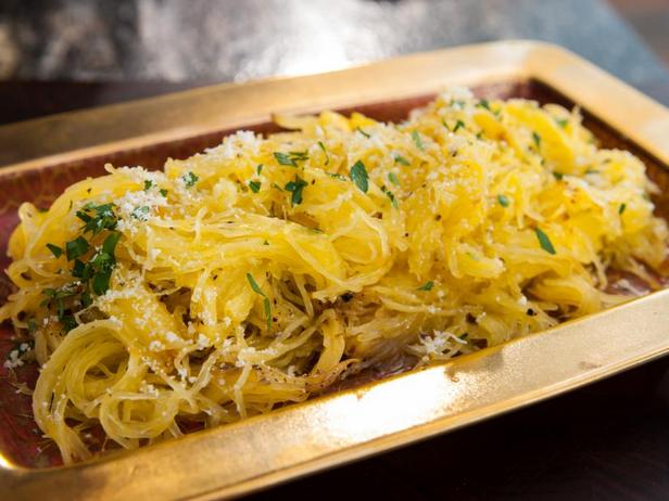 Фото Печёная тыква спагетти с пармезаном и трюфельным маслом