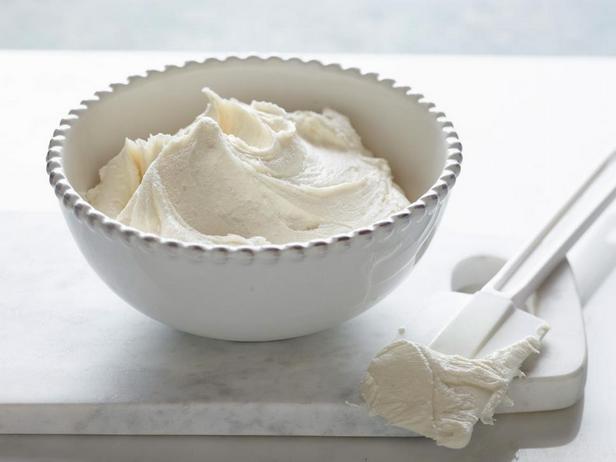 Фотография блюда - Американский ванильный масляный крем