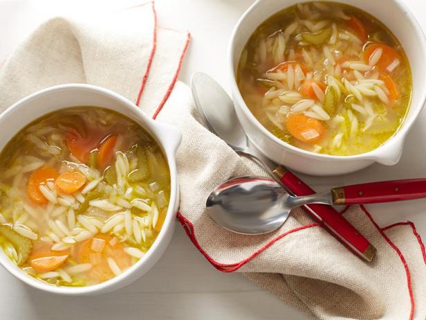 Овощной суп с лапшой