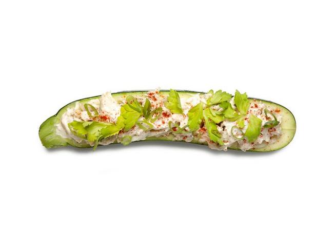 Фото Цуккини, фаршированные крабовым салатом