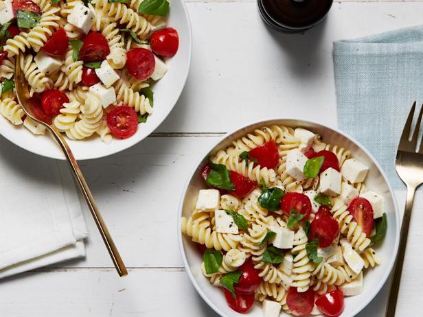 20 рецептов летних салатов с макаронами