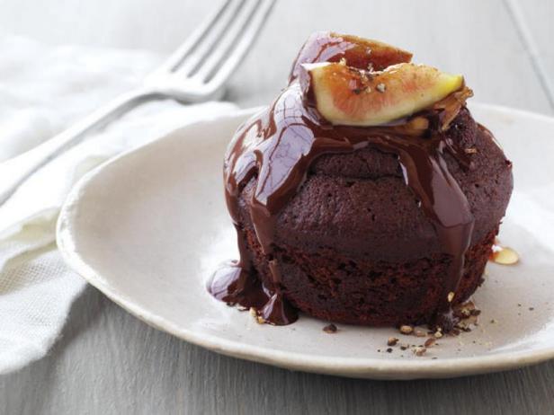 Фото Шоколадные кексы с оливковым маслом и инжиром