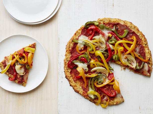 Фото Пицца на корже из цветной капусты