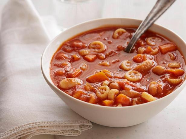 Быстрый томатно-фасолевый суп