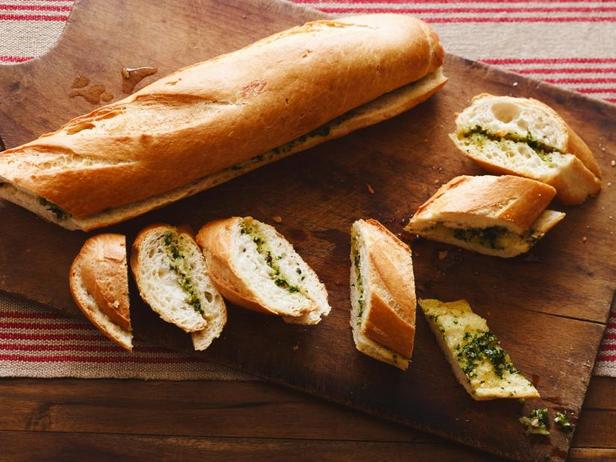 Фото Чесночный хлеб с зеленью