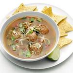 Мексиканский суп с фрикадельками из чоризо