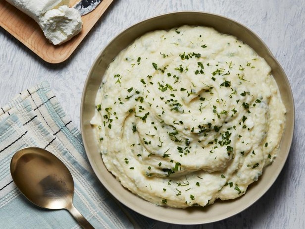 Как приготовить - Картофельное пюре с зеленью и козьим сыром
