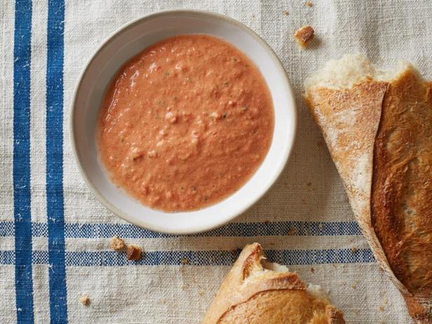 Как приготовить - Томатный дип-соус с чесноком и сладким перцем