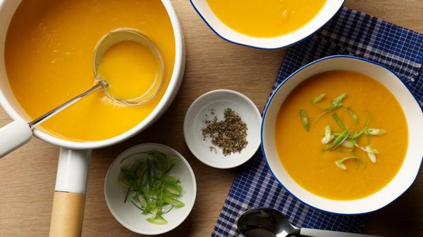 Как приготовить - Тыквенный суп с морковью и бататом