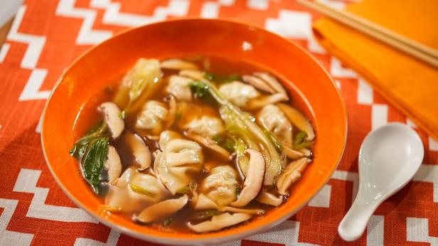Как приготовить - Овощной суп с вонтонами