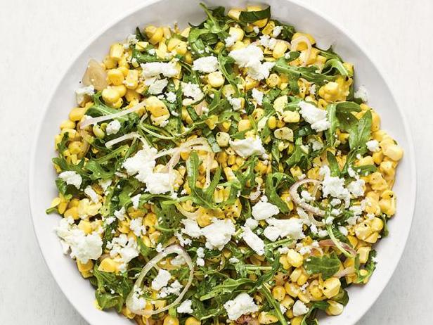 Как приготовить - Кукурузный салат с козьим сыром