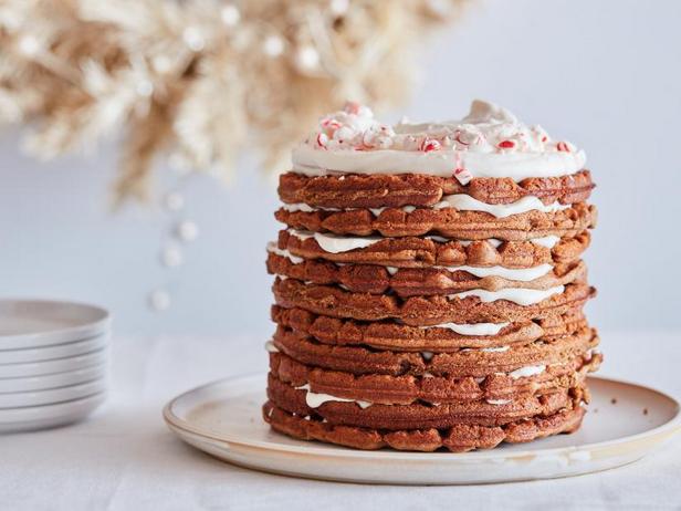 Фото Пряничный вафельный торт с мятным кремом