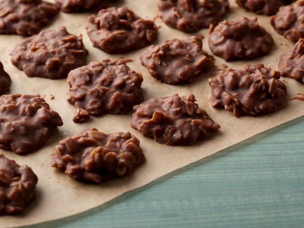 № 8: Шоколадно-арахисовое печенье без выпечки