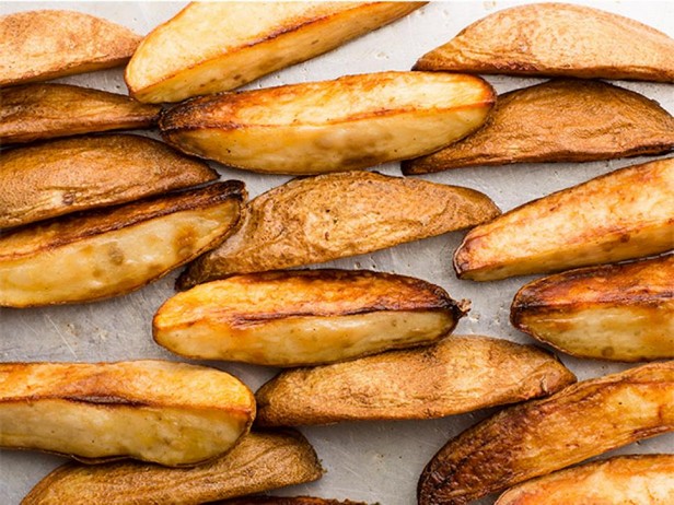 Картофель, жареный в духовке
