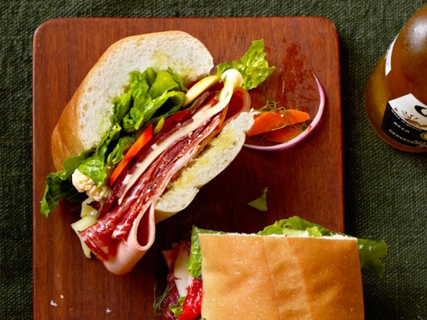Итальянский праздничный сэндвич
