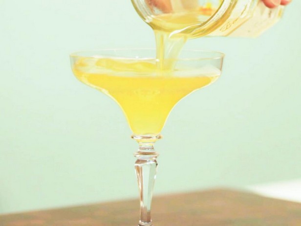 Апельсиновый коктейль с джином