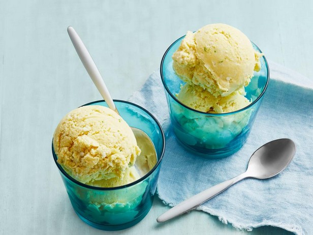 Кокосово-манговое мороженое с лаймом без мороженицы