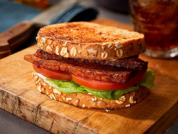 Как приготовить - Сэндвич БЛТ с беконом из темпе