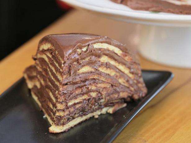 Фото 10-слойный шоколадный торт