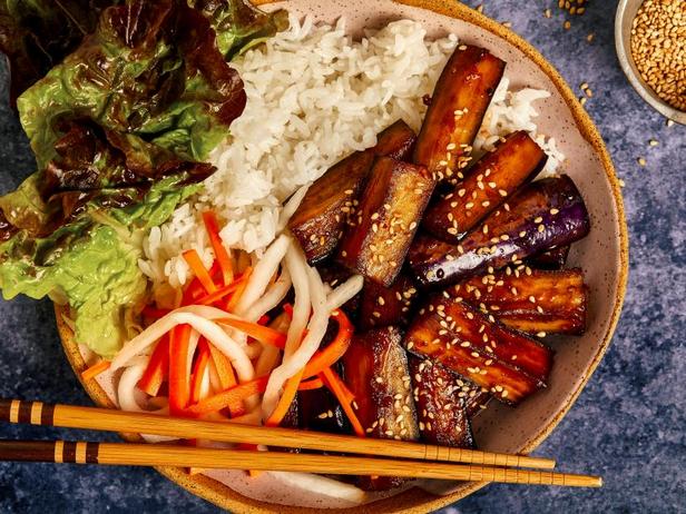 Как приготовить - Пулькоги без мяса (Маринованные жареные баклажаны по-корейски)