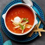 Суп тортилья - томатный суп-пюре с кукурузными чипсами
