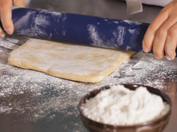 10 способов украсить бортик пирога