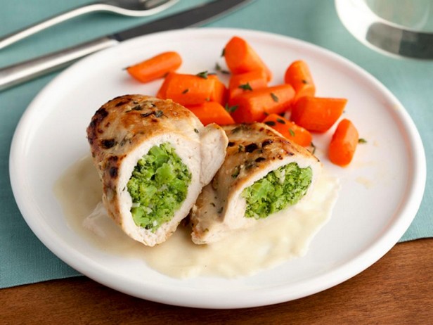 Диван — куриная запеканка с брокколи и хересным соусом